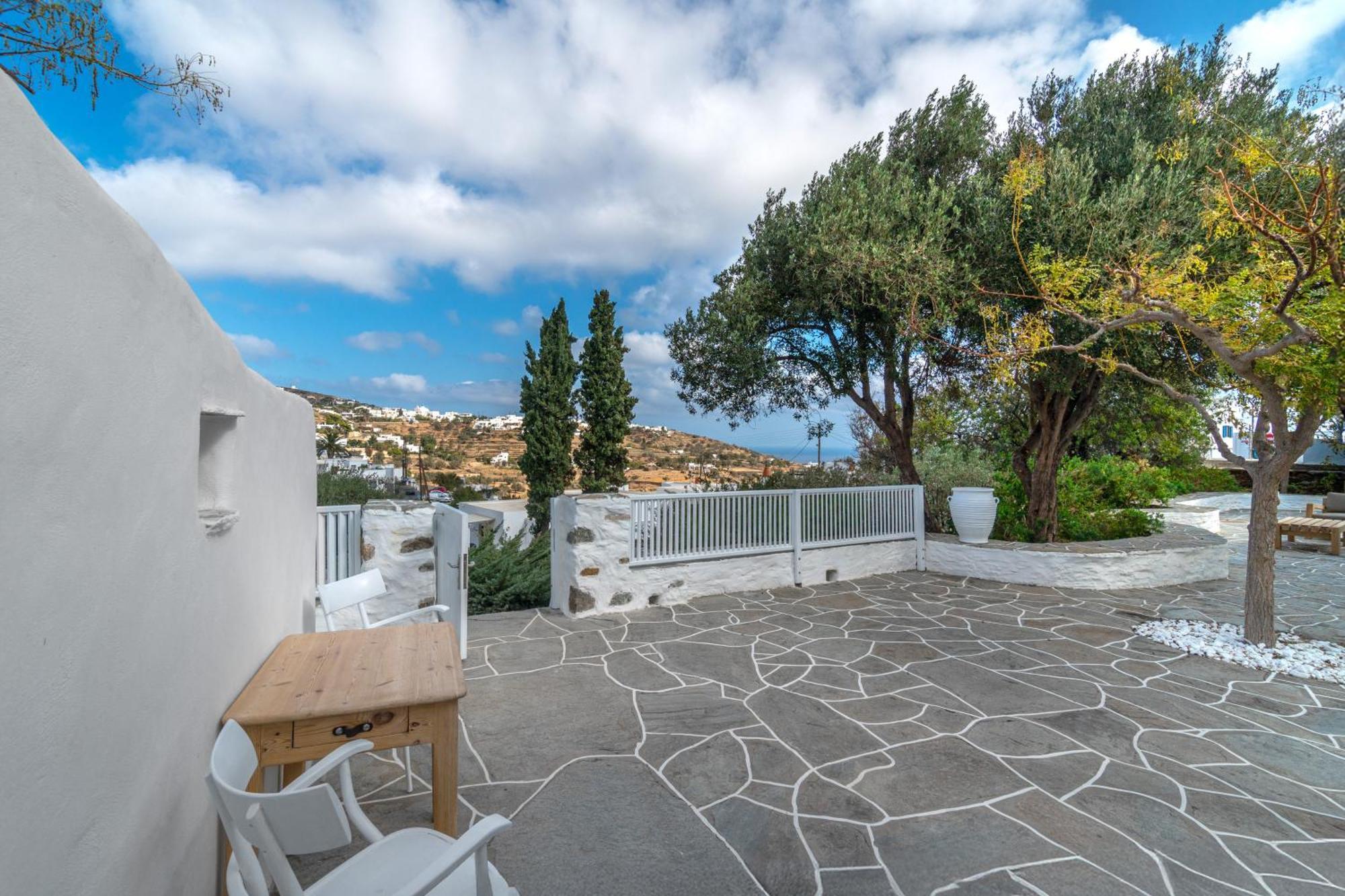 Rabagas Suites Luxury - In The Heart Of Sifnos Apollonía Exterior foto